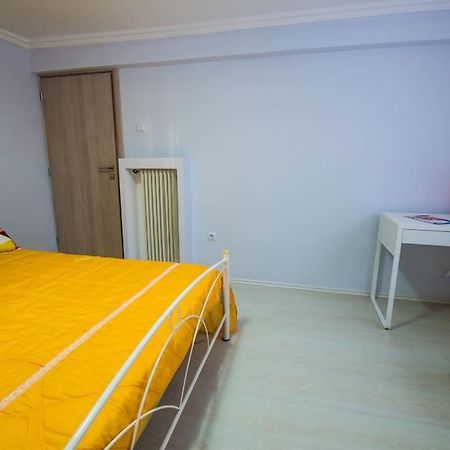 2 Bedrooms Apartment Close To Metro Dafni In 아테네 외부 사진