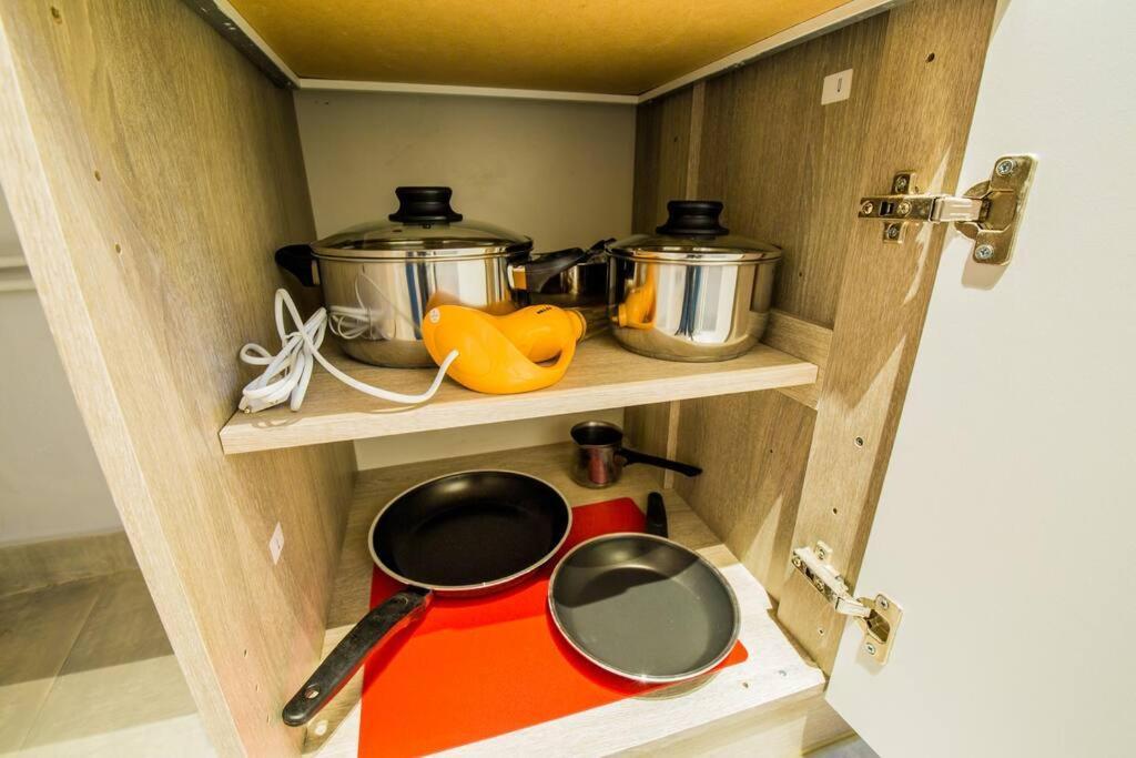 2 Bedrooms Apartment Close To Metro Dafni In 아테네 외부 사진