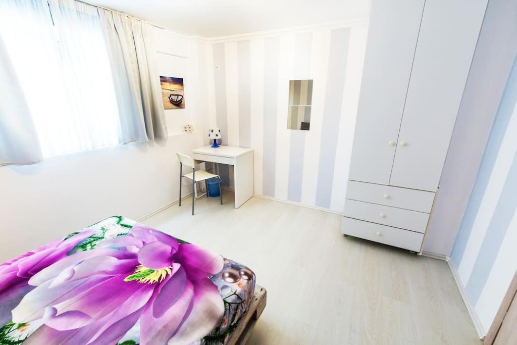 2 Bedrooms Apartment Close To Metro Dafni In 아테네 외부 사진